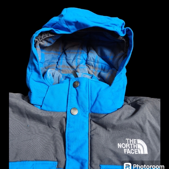 The North Face Cameeno Insulated Waterproof Jacket Coat- Boys Large - Picture 3 of 9